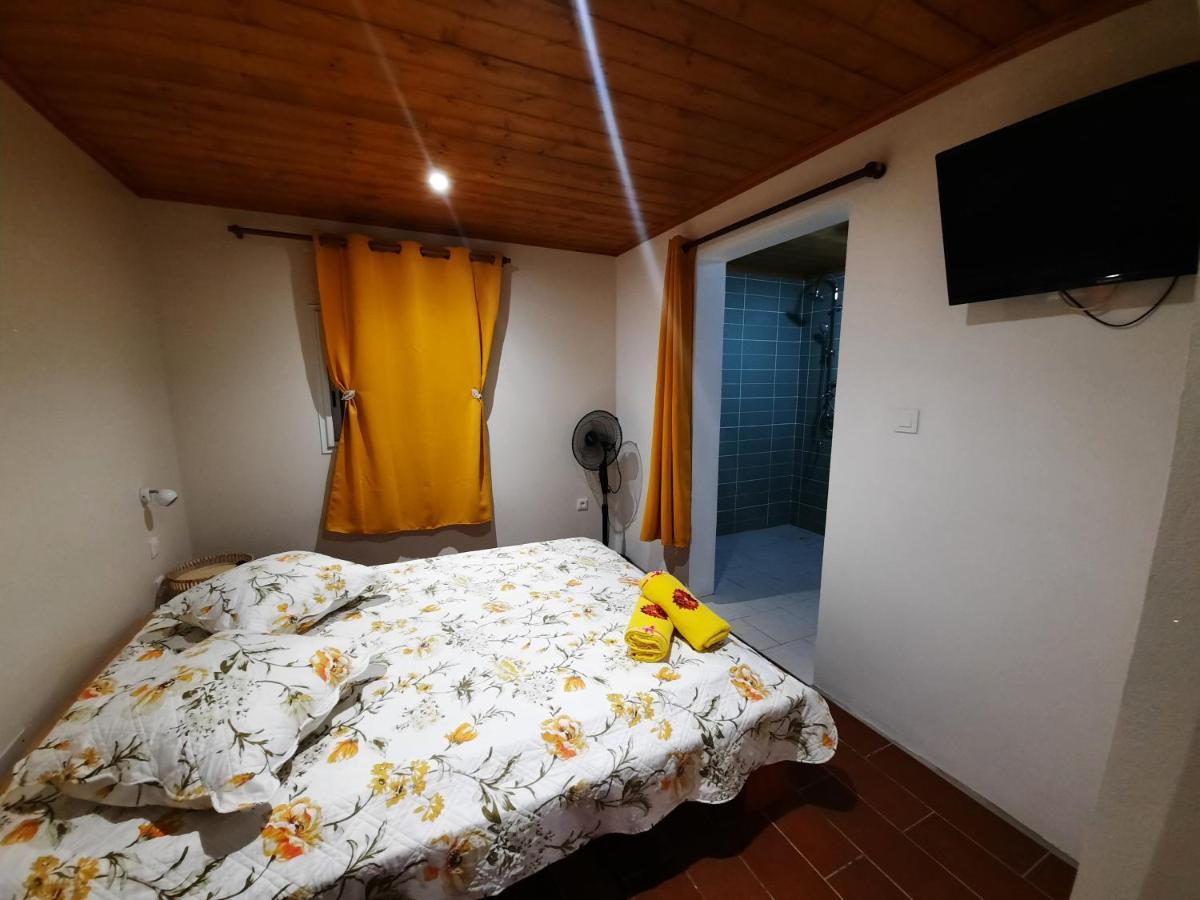 Ferme Auberge Le Ti'Planteur 생-필립 외부 사진